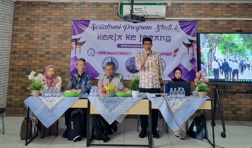 Sarana Pendukung SMA 18 PEKALONGAN